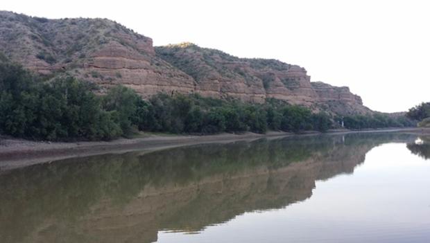 Mountain views at Caballo Lake State Park