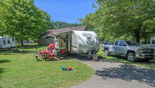 Carr Creek State Park